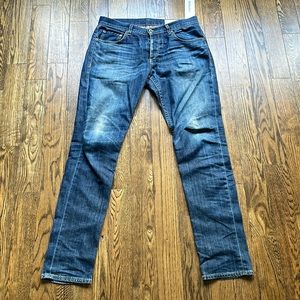 listing-status-banner